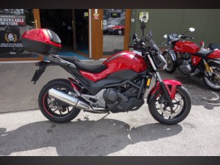 /photos/9738/2fc1f7cf-9e1e-2d59-dc3c-6eb05cf76c34_i320x240.jpg