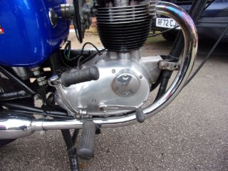 /photos/9738/3d5149d1-38c9-3b85-c83d-735efb7621d4_i320x240.jpg