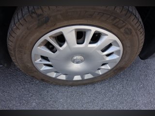/photos/9738/5a7f5218-08c0-c70d-9ba5-63687e007467_i320x240.jpg