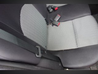 /photos/9738/8e6a3b0f-486e-95fd-59fa-4a5b05cc2290_i320x240.jpg