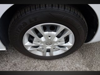/photos/9738/a5bd38eb-7199-8c0c-7b40-866c326646f5_i320x240.jpg