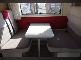 /photos/9738/b15d537e-5ff8-8d4f-bdbd-be038da9187a_i320x240.jpg