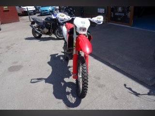 /photos/9738/c6b0b285-97a4-03b8-0b5e-7daa6ec3693f_i320x240.jpg