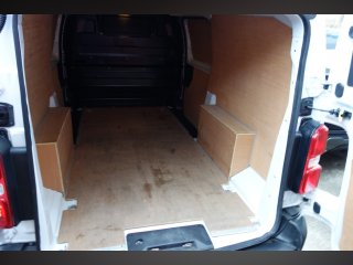 /photos/9738/d4348ec9-0e82-6e90-4207-939ea203cb5d_i320x240.jpg