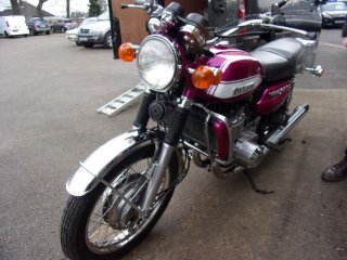 /photos/9738/e9475e6a-1280-7bf8-d1c0-f622844c48ac_i320x240.jpg