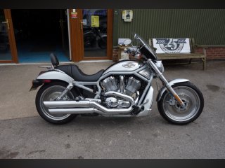 /photos/9738/f1275eac-087c-b087-0ab2-3d708f0e06b7_i320x240.jpg