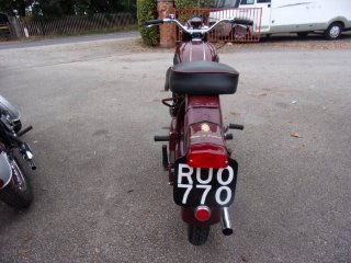 /photos/9738/f4e005db-fb61-5bdb-9c88-57449ea4ee81_i320x240.jpg