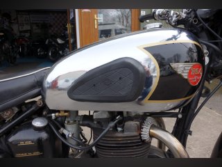 /photos/9738/ff0f1837-0c06-334f-70d0-36e545c4929f_i320x240.jpg